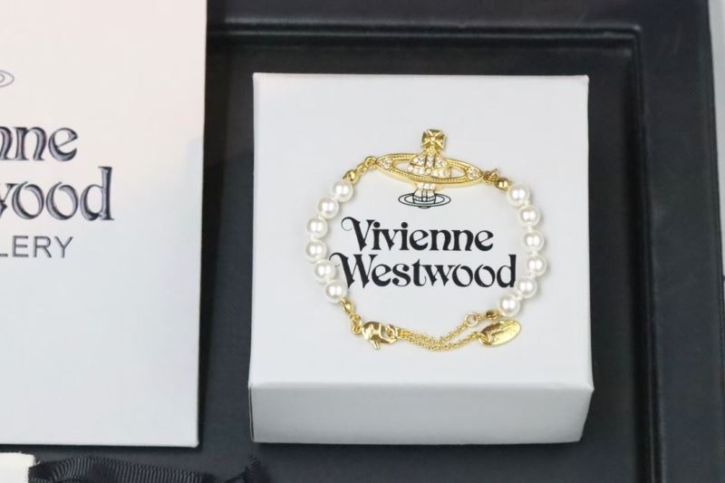 Vivienne Westwood Necklaces